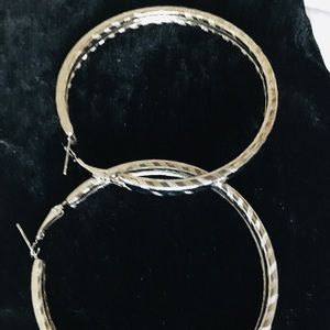 Twisted Pattern Hooped Earrings 2 1/2” large.